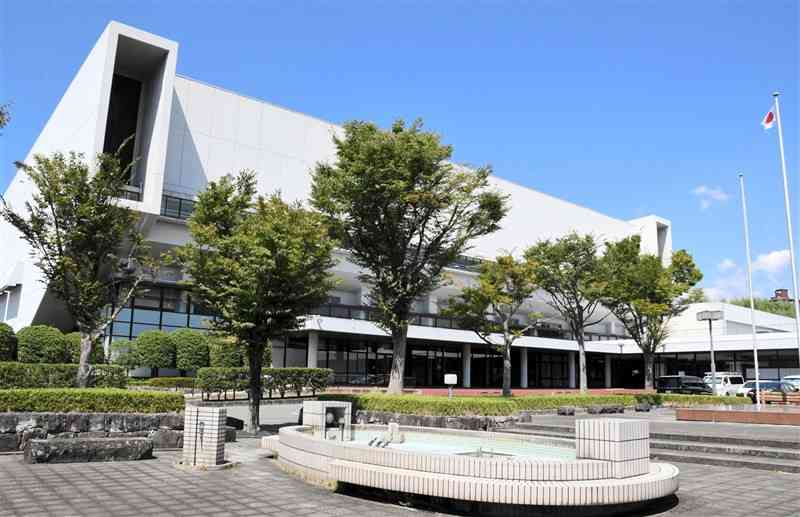 「県立総合体育館の現地再整備を最優先」知事に提言 熊本県有スポーツ施設整備検討会議（熊本日日新聞） - Yahoo!ニュース - Yahoo!ニュース