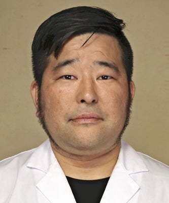岡崎昌平さん