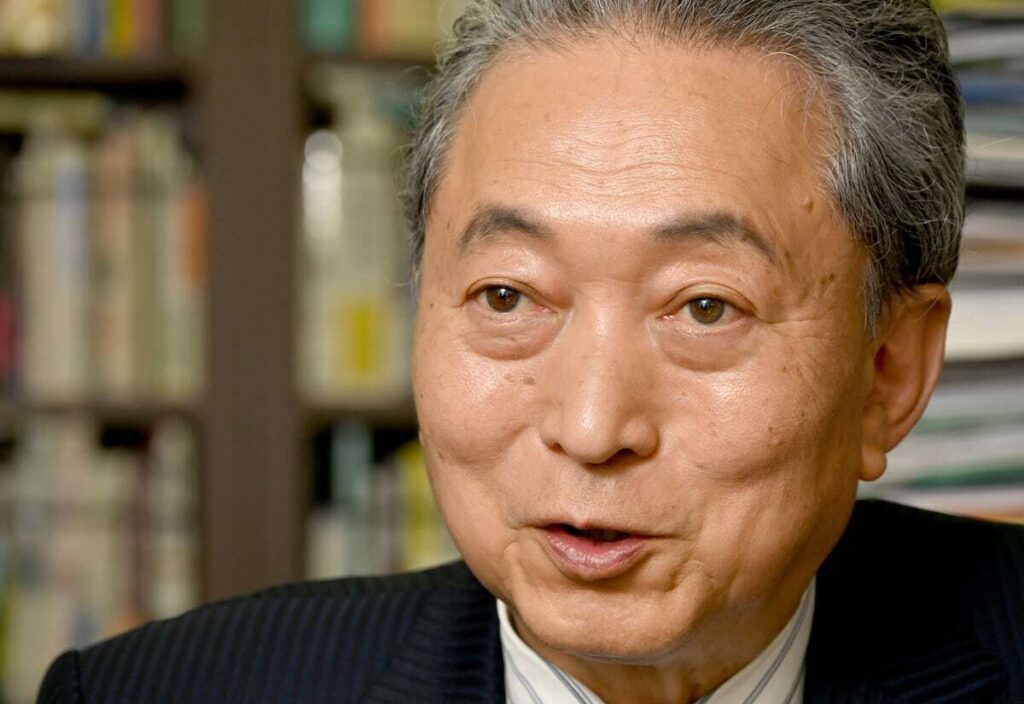 鳩山由紀夫元首相、習近平主席の出迎え受ける 中国・抗日80年行事の会場に到着（産経新聞） - Yahoo!ニュース - Yahoo!ニュース