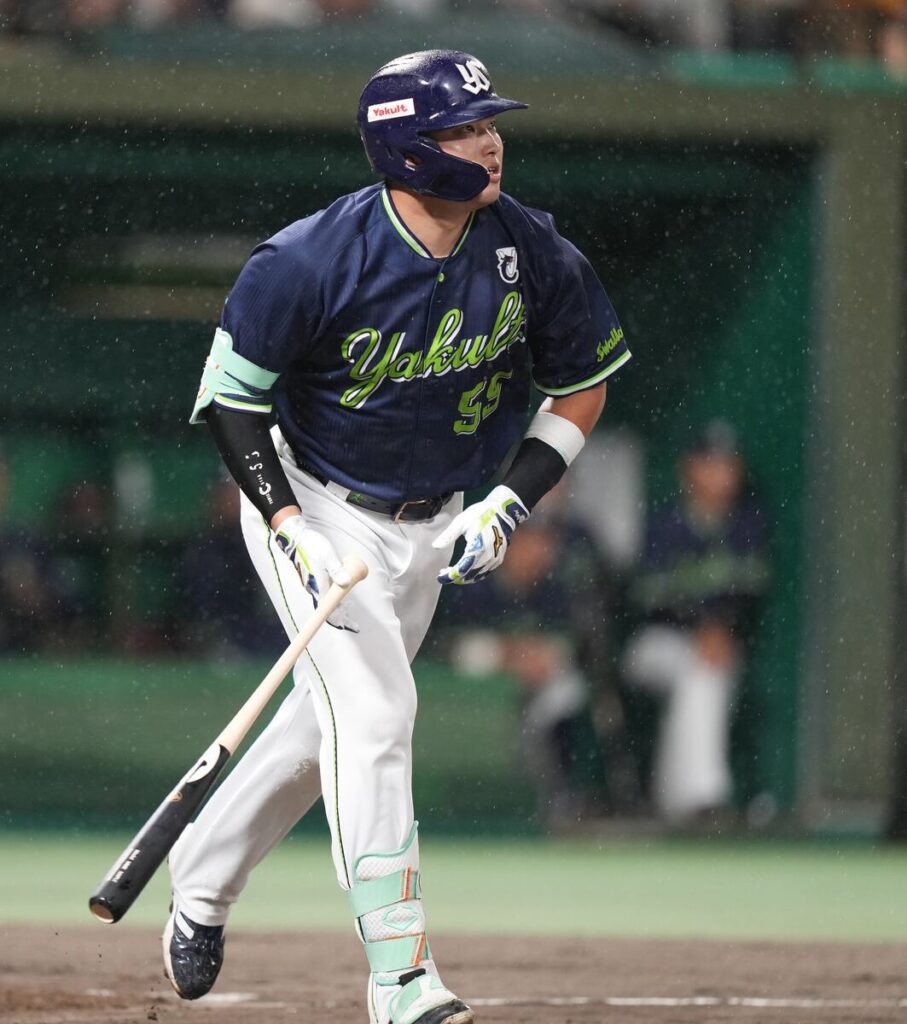 村上宗隆はメッツ、パドレスの編成トップ視察済み 神宮のバックスクリーン3発も 最も注目集めるのは西武の27歳剛腕 - Yahoo!ニュース