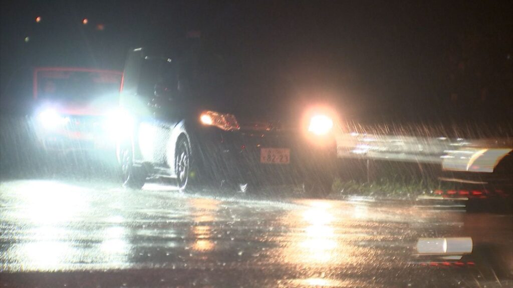 【台風15号】5日朝にかけて岡山・香川に接近し通過 多度津町で127.5ミリなど 交通機関に影響も 引き続き土砂災害などに注意（RSK山陽放送） - Yahoo!ニュース - Yahoo!ニュース