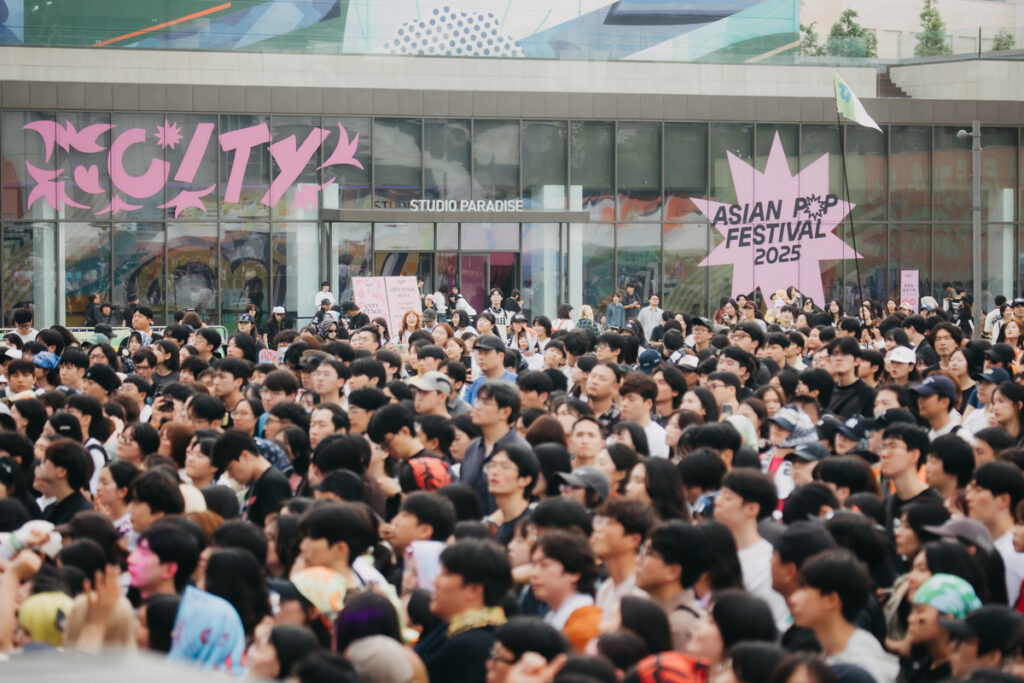 韓国フェス『Asian Pop Festival 2025』から窺えた主催者の思い　EGO-WRAPPIN'やtofubeatsら出演、貴重なコラボステージも（リアルサウンド） - Yahoo!ニュース