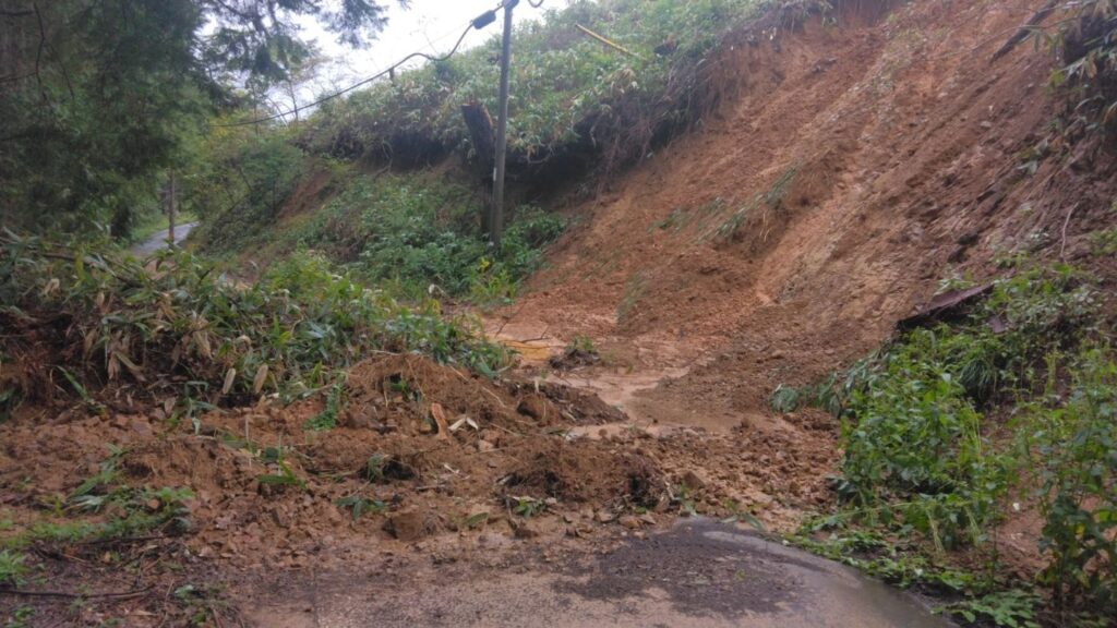 11日夜 高梁市で1時間に約90ミリの猛烈な雨　3か所で土砂崩れ　岡山県に「記録的短時間大雨情報」【岡山】（RSK山陽放送） - Yahoo!ニュース