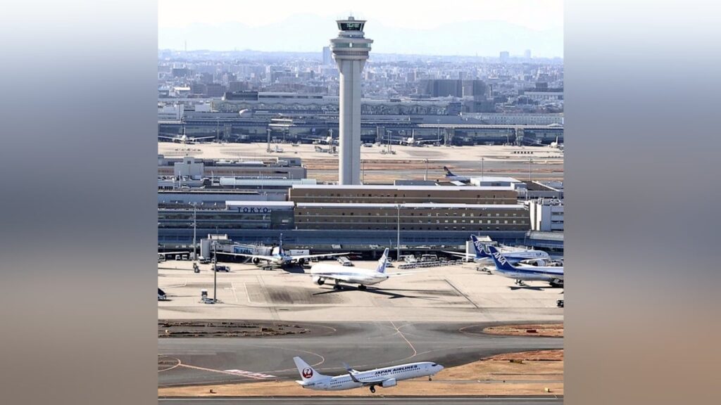 羽田空港で乗客の現金盗んでいた保安検査員「仕事がきつく、やめる際の生活の足しにしようと」 - 読売新聞オンライン