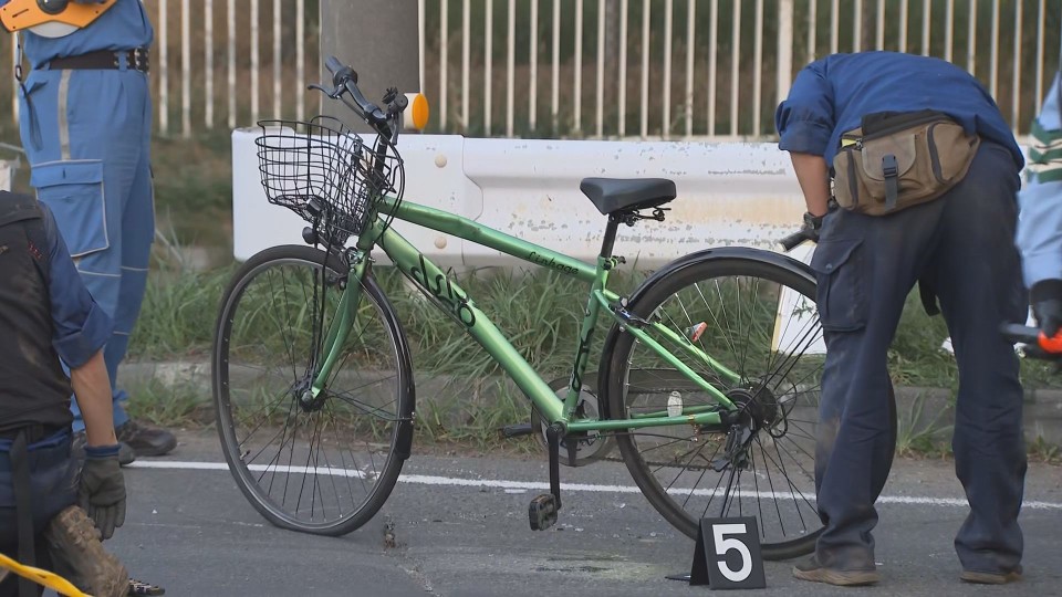 死亡ひき逃げ事件か 「ぐちゃぐちゃになっている」自転車の成人男性が意識不明で病院搬送も死亡 車は現場から立ち去る 札幌市白石区 - Yahoo!ニュース