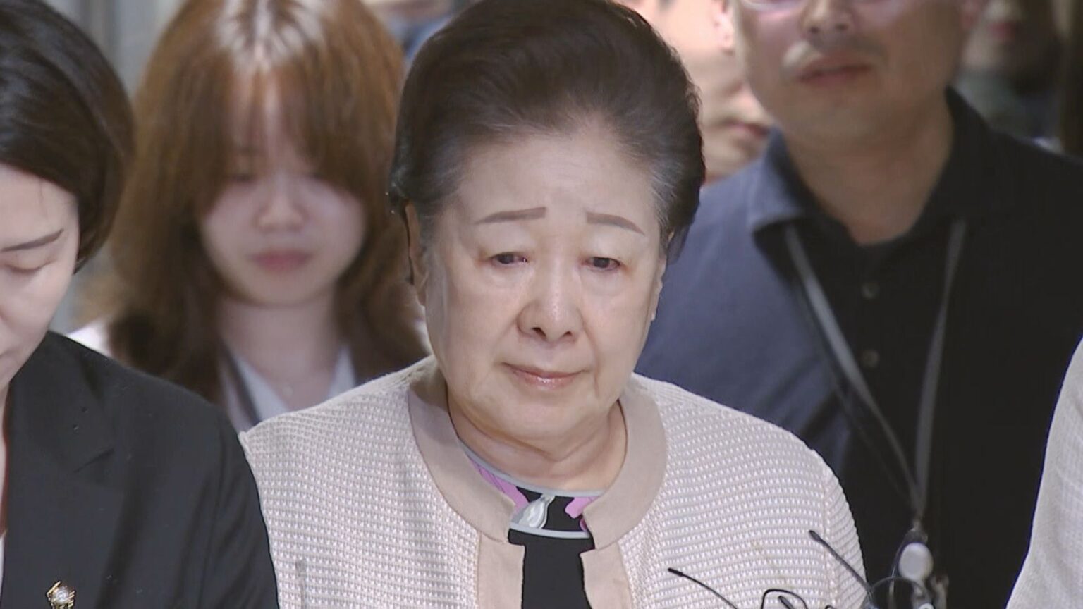 【速報】旧統一教会・韓鶴子総裁の事情聴取終わる　記者団に「違います」と事件への関与を否定（TBS NEWS DIG Powered by JNN）