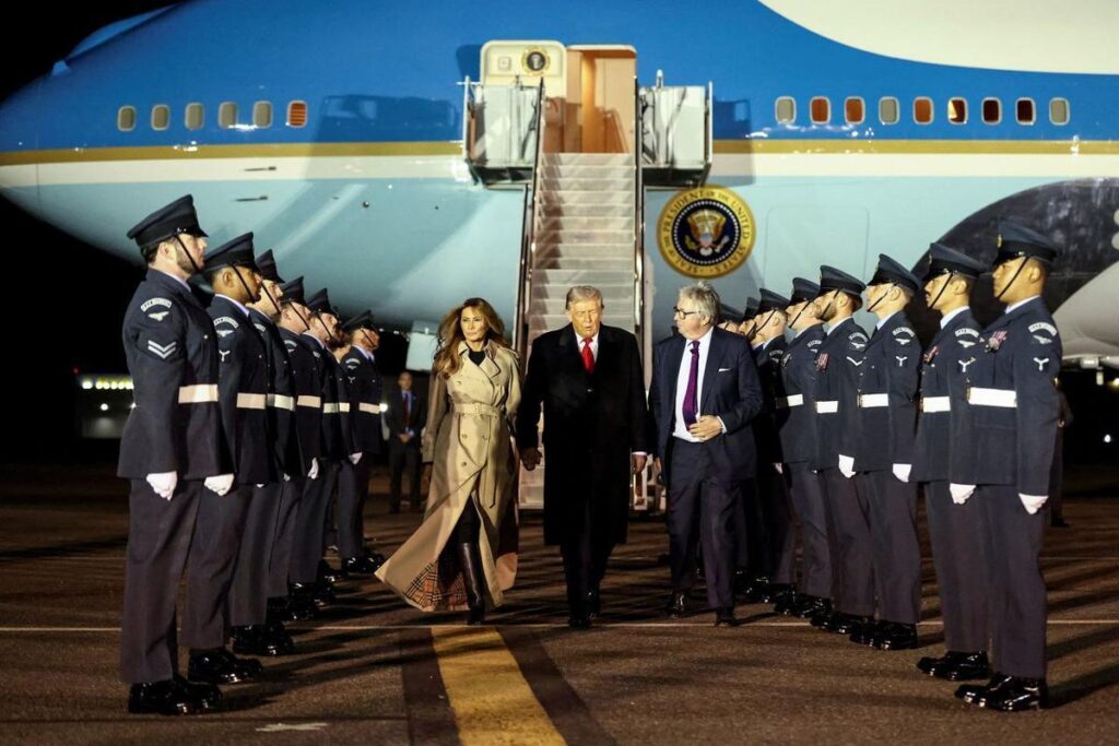 トランプ米大統領、英国に到着 ２度目の公式訪問（CNN.co.jp） - Yahoo!ニュース