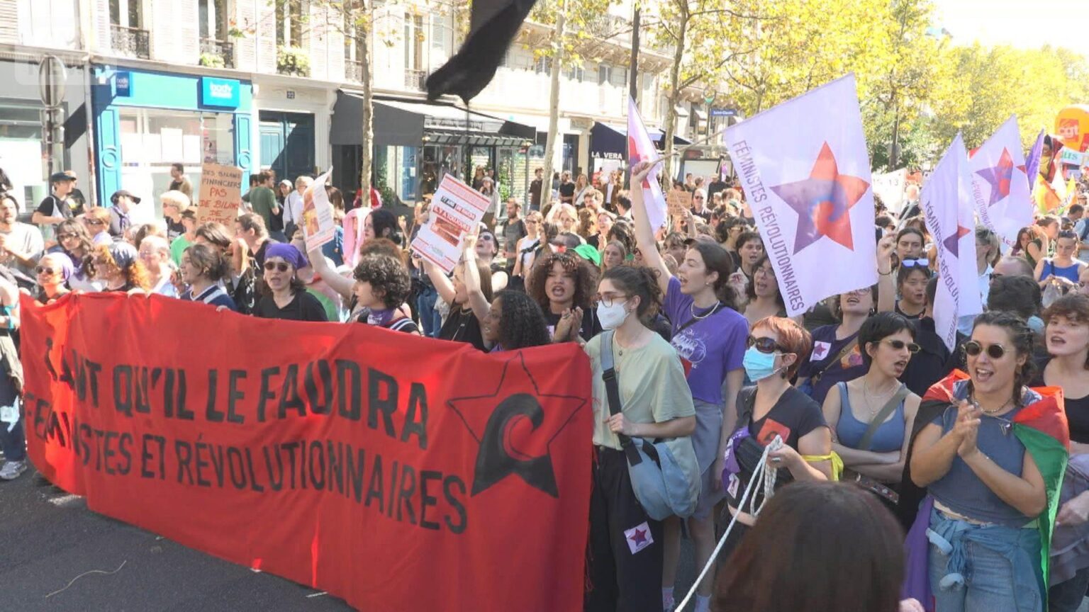 フランス各地で大規模スト&デモ 政府の財政再建策に抗議 破壊行為などで309人逮捕 37人けが(テレビ朝日系(ANN)) – Yahoo!ニュース – Yahoo!ニュース フランス各地で大規模スト&デモ 政府の財政再建策に抗議 破壊行為などで309人逮捕 37人けが(テレビ朝日系(ANN)) - Yahoo!ニュース - Yahoo!ニュース