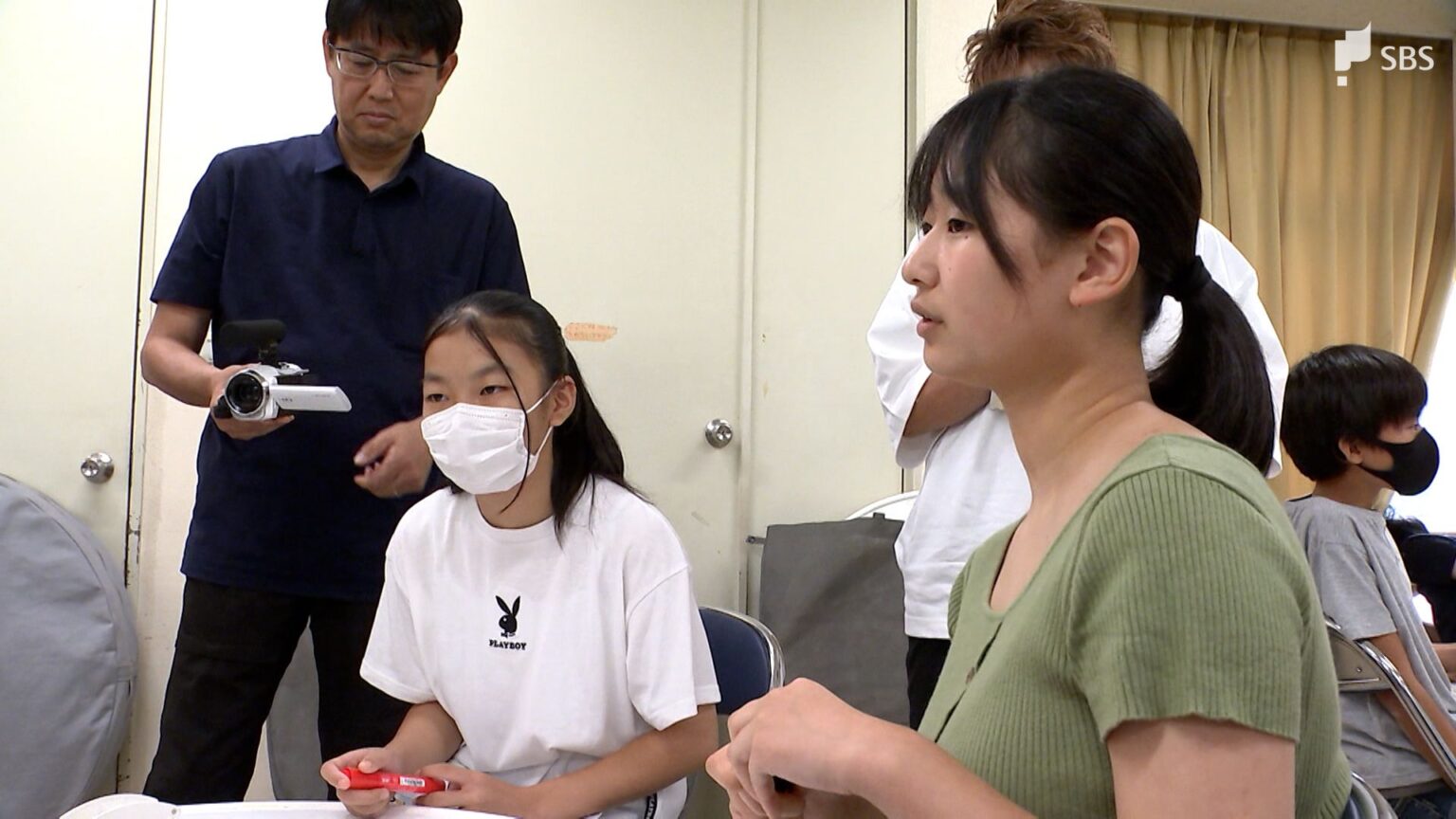 田久保市長の学歴詐称疑惑で混乱続く伊東市 子どもたちが市の未来について考えるミーティング開催=静岡・伊東市（静岡放送（SBS）） - Yahoo!ニュース