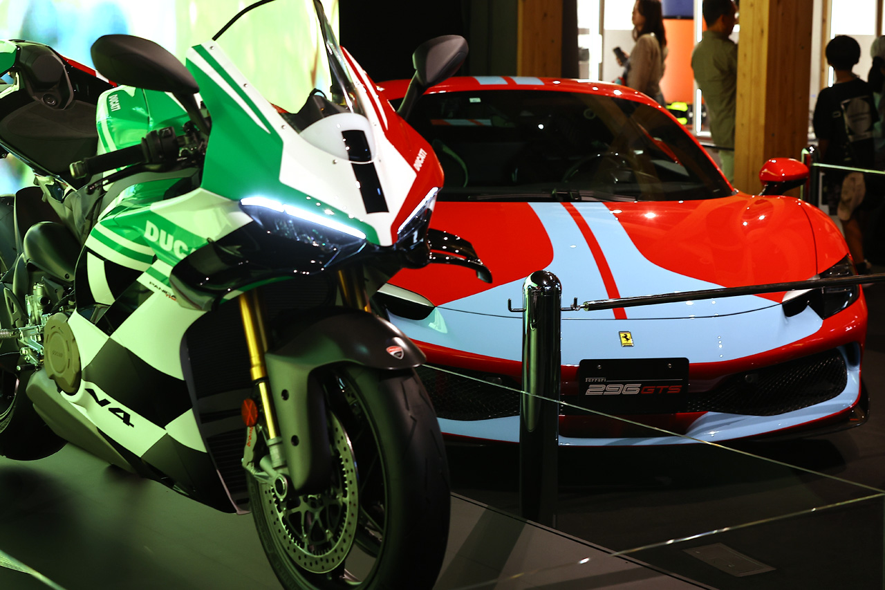 大阪・関西万博イタリア館 エミリア=ロマーニャPRウィークでフェラーリとドゥカティ展示!旅行関係者注目のプレゼン開催21