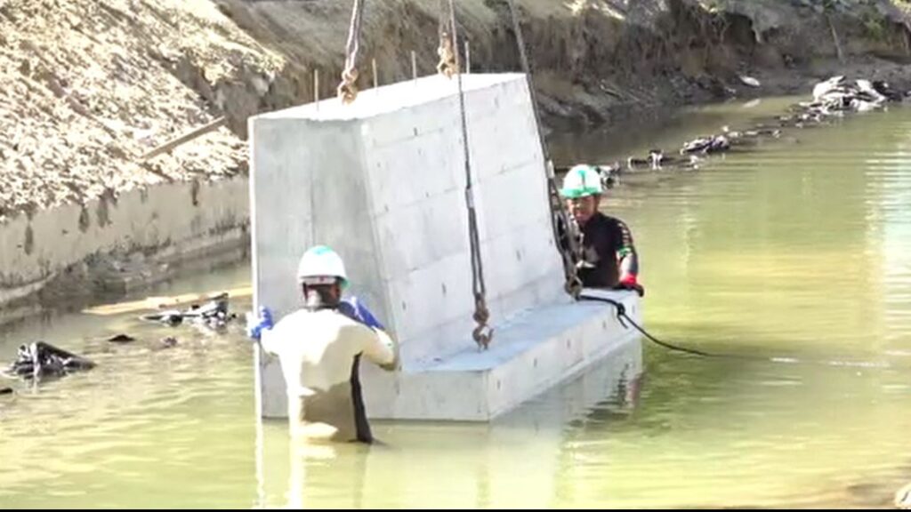 能登半島地震で大きなダメージ “和倉温泉”で新たな護岸の設置工事が始まる 石川・七尾市（MRO北陸放送） - Yahoo!ニュース