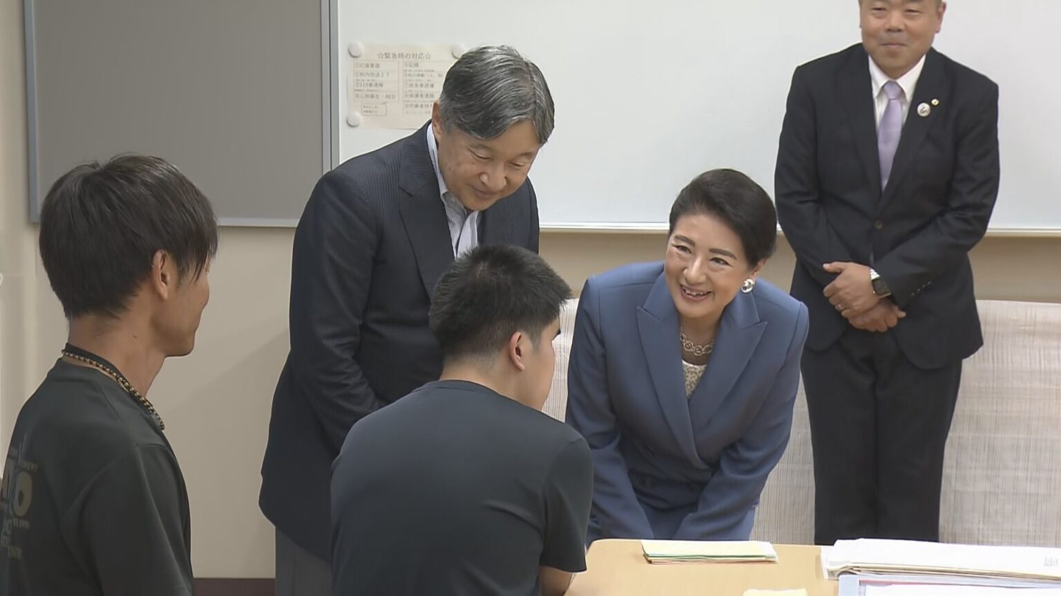 天皇皇后両陛下 2日間の滋賀訪問終え帰京　「国スポ」視察に盲学校で生徒や盲導犬と交流も【滋賀訪問まとめ】（TBS NEWS DIG Powered by JNN）