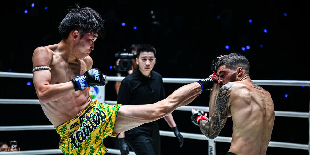 ONE 9.26 ルンピニー(レポ):石井寿来、フランス人選手に3R KO勝ちし3戦連続ボーナス獲得。元K-1王者・黒田斗真、ONE初戦は判定負け | BOUTREVIEW ONE 9.26 ルンピニー(レポ):石井寿来、フランス人選手に3R KO勝ちし3戦連続ボーナス獲得。元K-1王者・黒田斗真、ONE初戦は判定負け | BOUTREVIEW