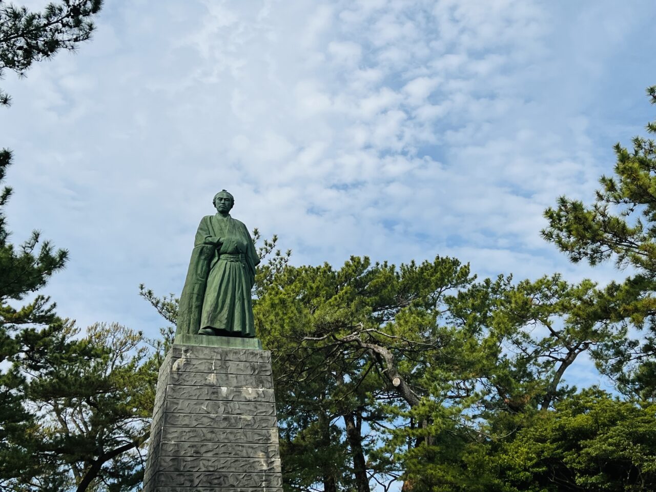 桂浜にある坂本龍馬像
