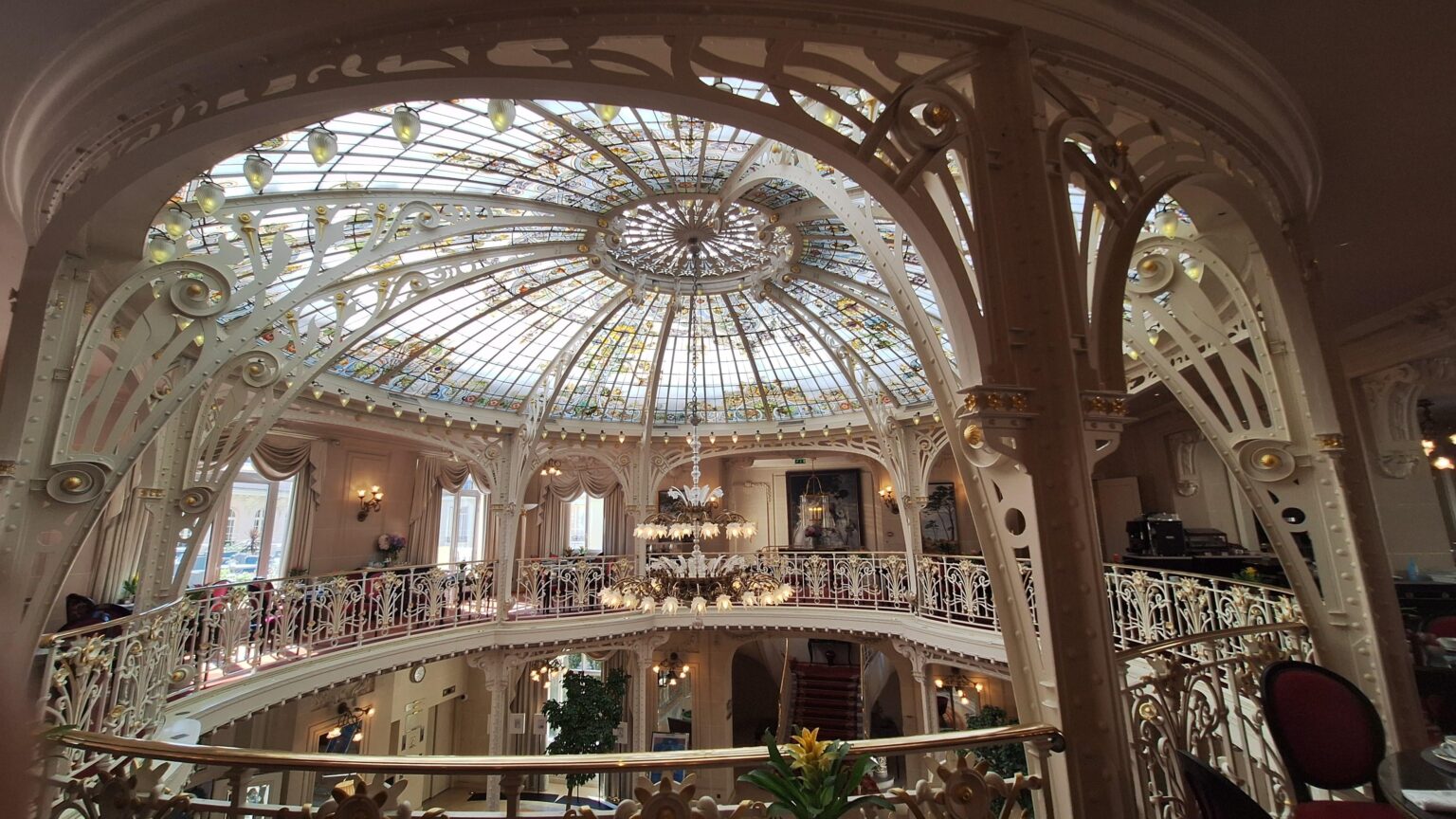 エルミタージュ：モナコ