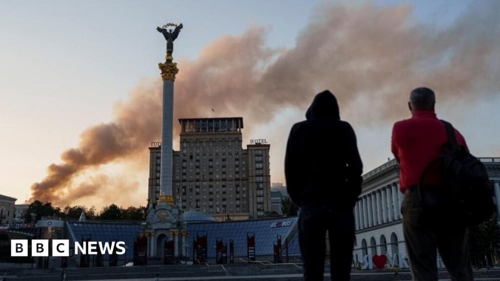 ロシアは初めてウクライナ政府の主要な政府の建物を攻撃します