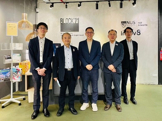 議長の渡航の画像