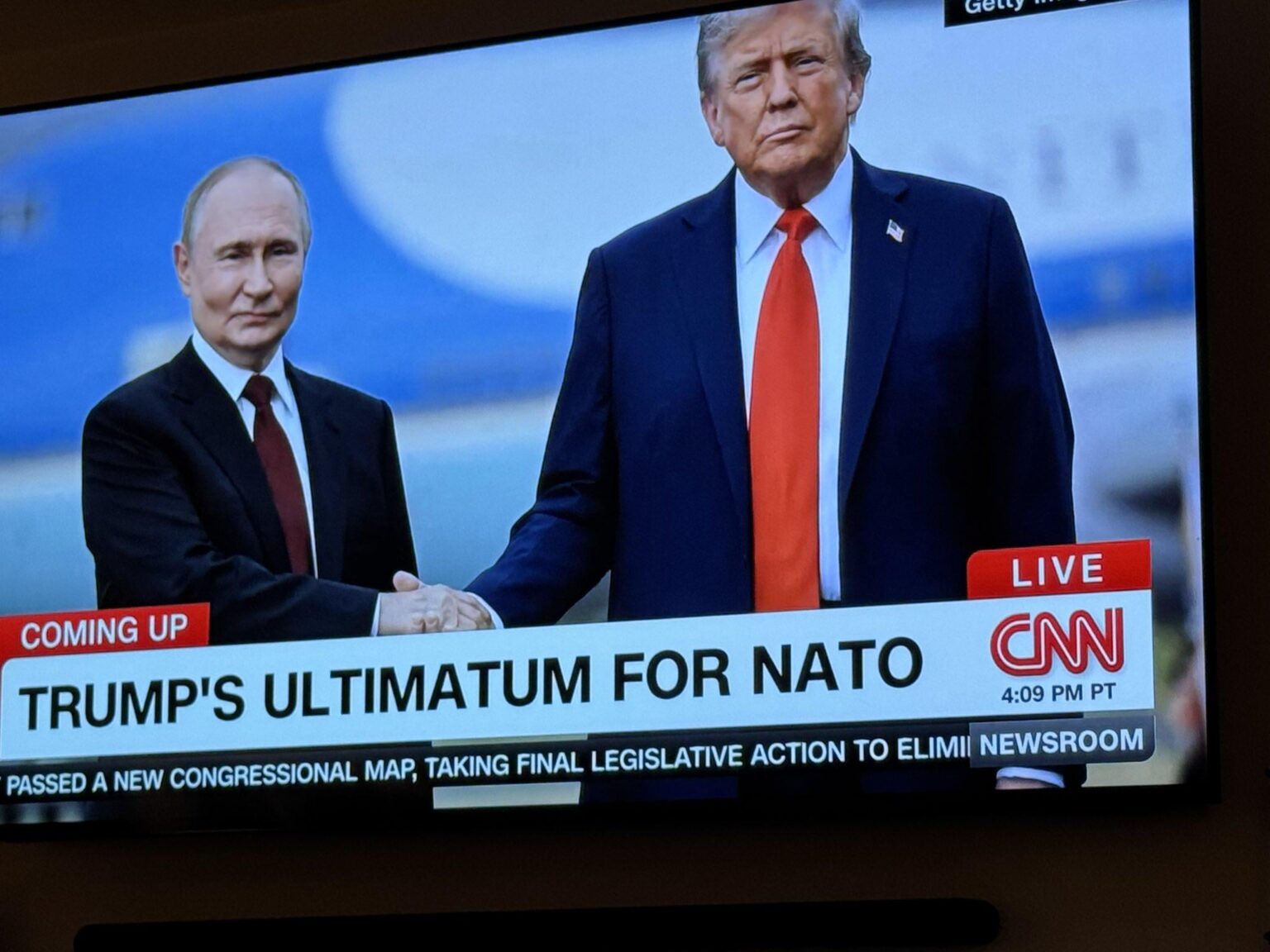 ロシアはポーランドの空域に侵入しているので、トランプは究極を発行します…。 NATO。米国がロシアを侮辱するためにポーランドに制裁を課すのは時間の問題です。