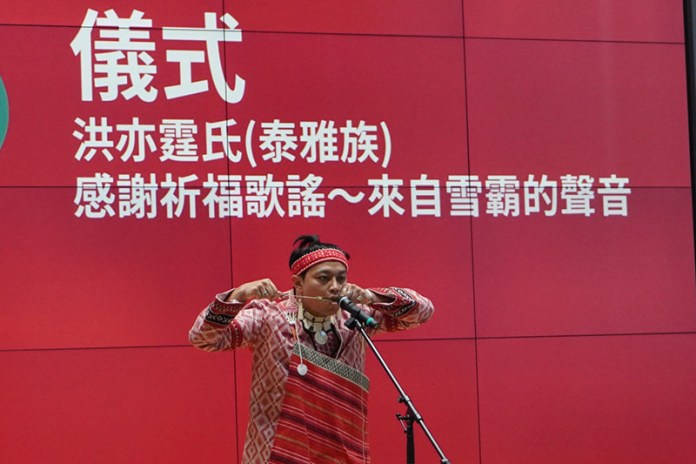 洪亦霆氏は「感謝祈福歌謠～來自雪霸的聲音」という儀式を行った(写真／Facebook@Noriyuki Kan)