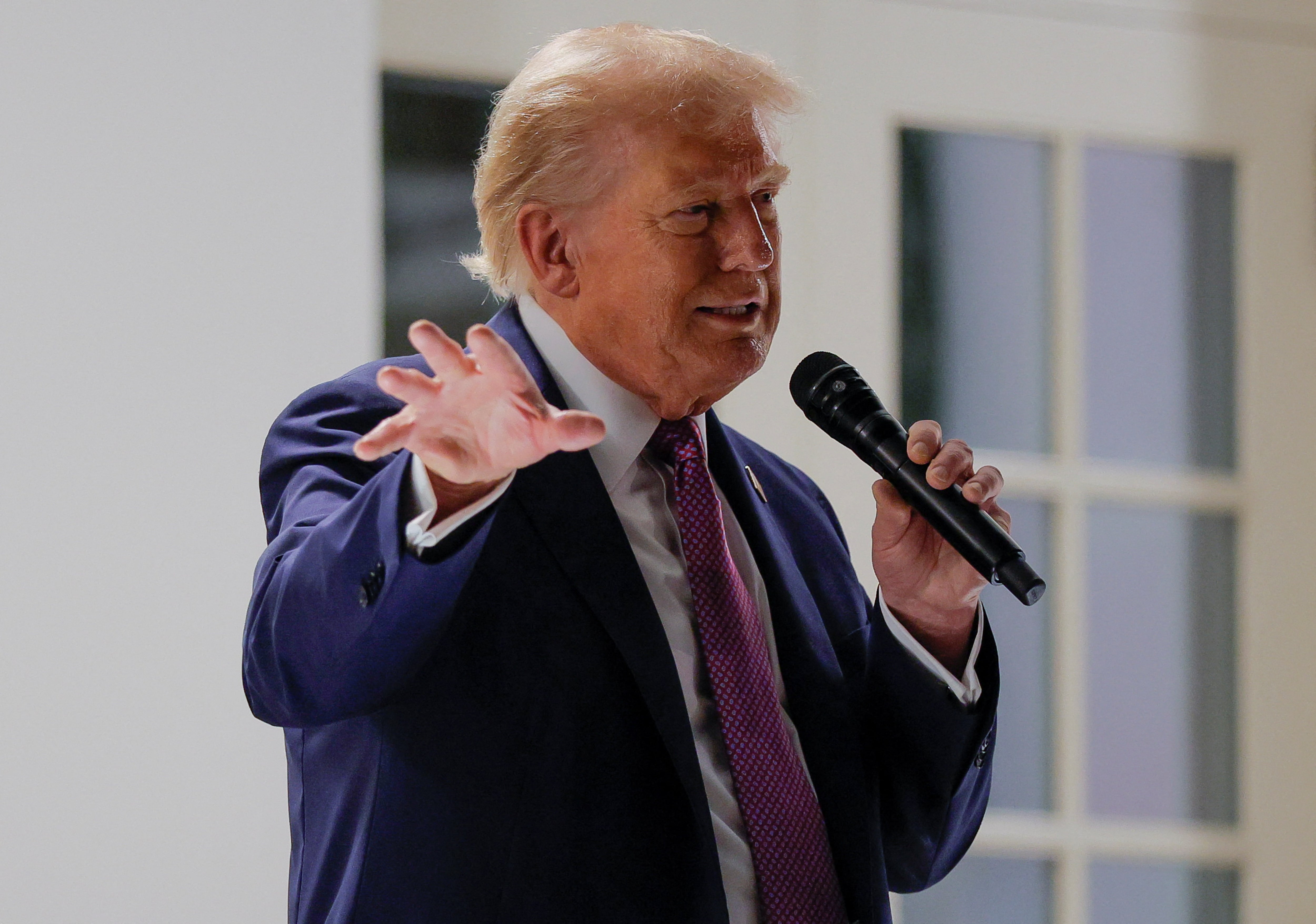 トランプ氏、対ロ制裁強化を示唆　「第２段階」に移行用意