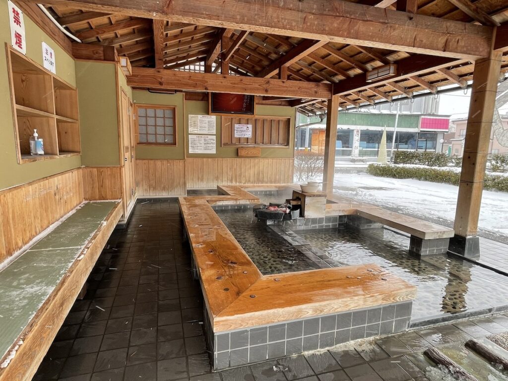 「1人旅で行きたい福島県の温泉地」ランキング！ 2位「磐梯熱海温泉」、1位は？【2025年調査】 - All About ニュース