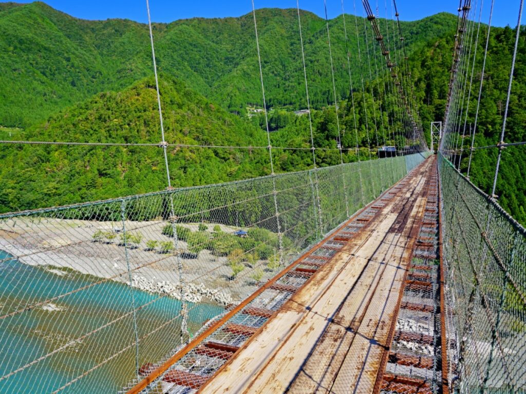 絶景が楽しめると思う「奈良県の道の駅」ランキング! 2位「十津川郷」、12票差の1位は?【2025調査】 – All About ニュース 絶景が楽しめると思う「奈良県の道の駅」ランキング! 2位「十津川郷」、12票差の1位は?【2025調査】 - All About ニュース