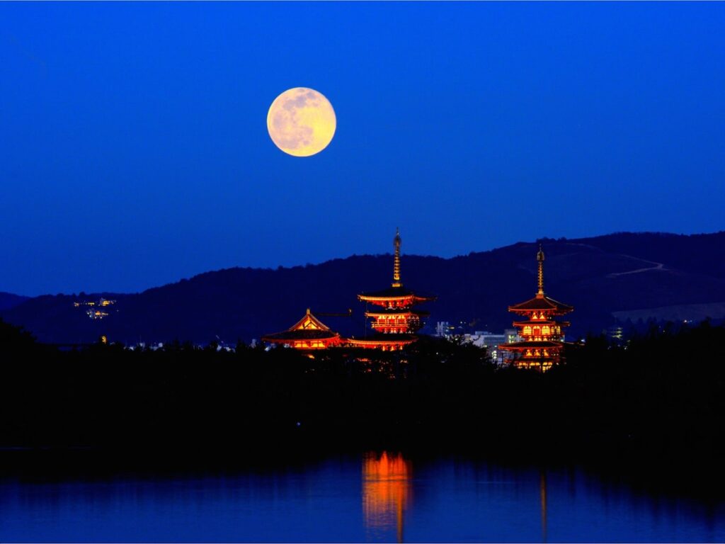 好き＆行ってみたい「奈良県のお月見スポット」ランキング！ 2位「若草山」を抑えた1位は？【2025年調査】 - All About ニュース