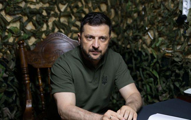 Zelenskyyはクレムリンの役人に爆弾シェルターを探し始めるように言います