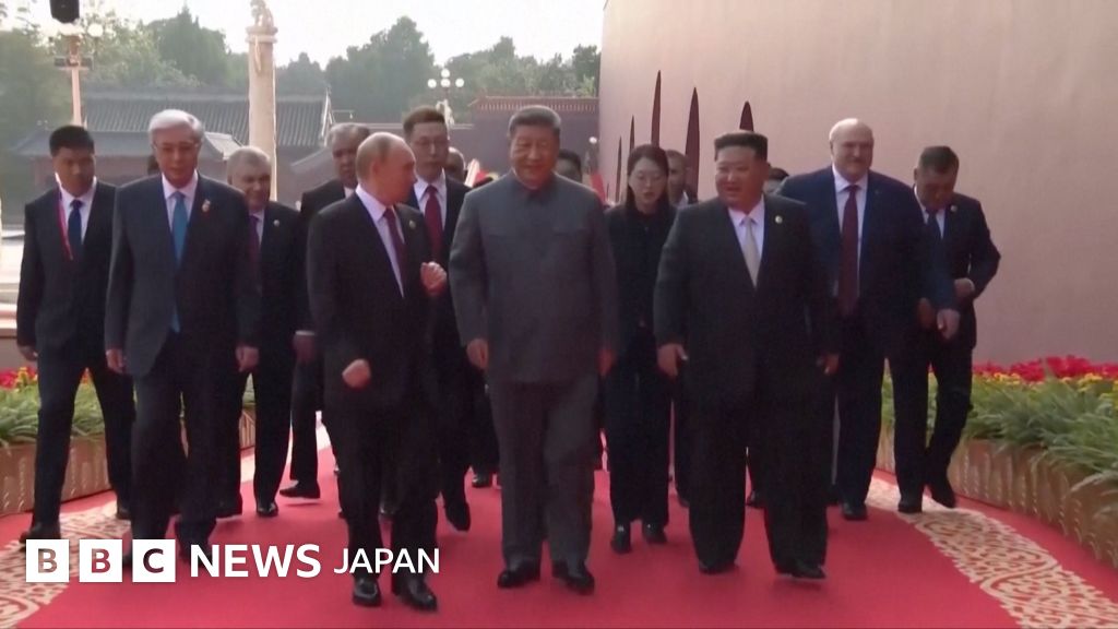習主席とプーチン大統領、臓器移植や「永遠の命」について会話　中継マイクが拾う - BBCニュース