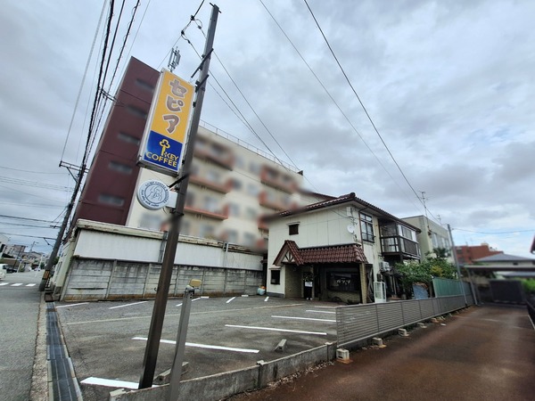 GUMP COFFEE ROASTERS.セピア店4