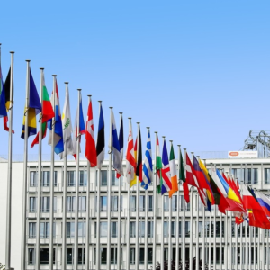 Web tax e spezzatino Google: la Ue all’attacco delle Big Tech americane con la vicepresidente Ribera