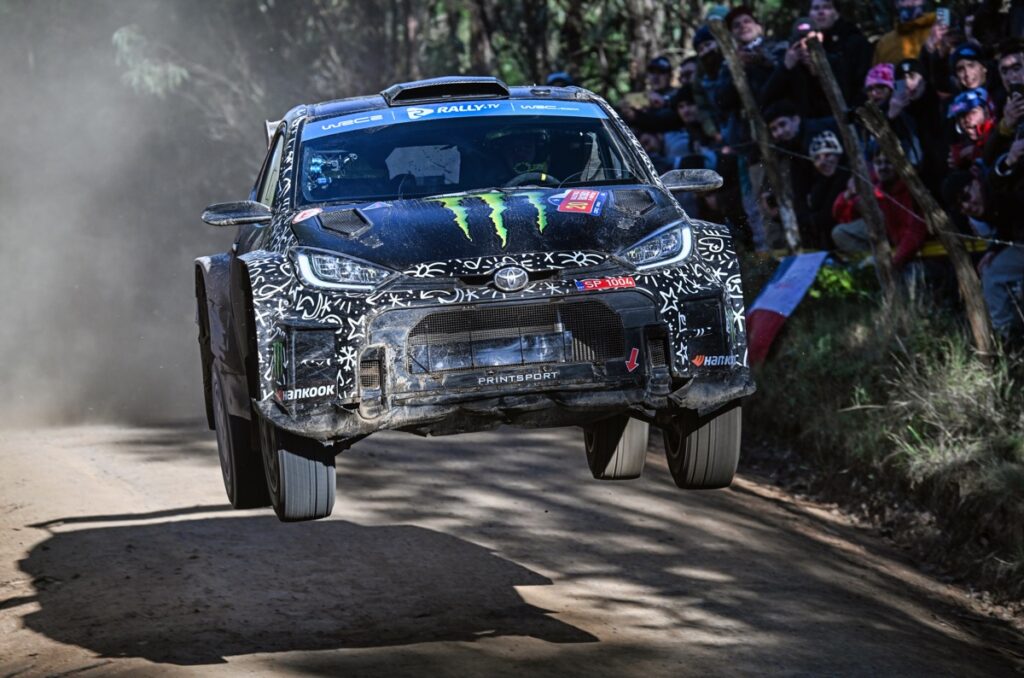 WRCチリ：WRC2タイトル争いのライバルが相次いでリタイアしオリバー・ソルベルグが一気に有利に – RALLYPLUS.NET ラリープラス