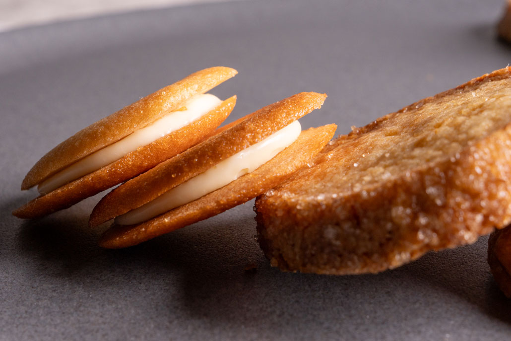 「クッキーハウス Byue（びゅーえ）」のホワイトチョコラングの画像