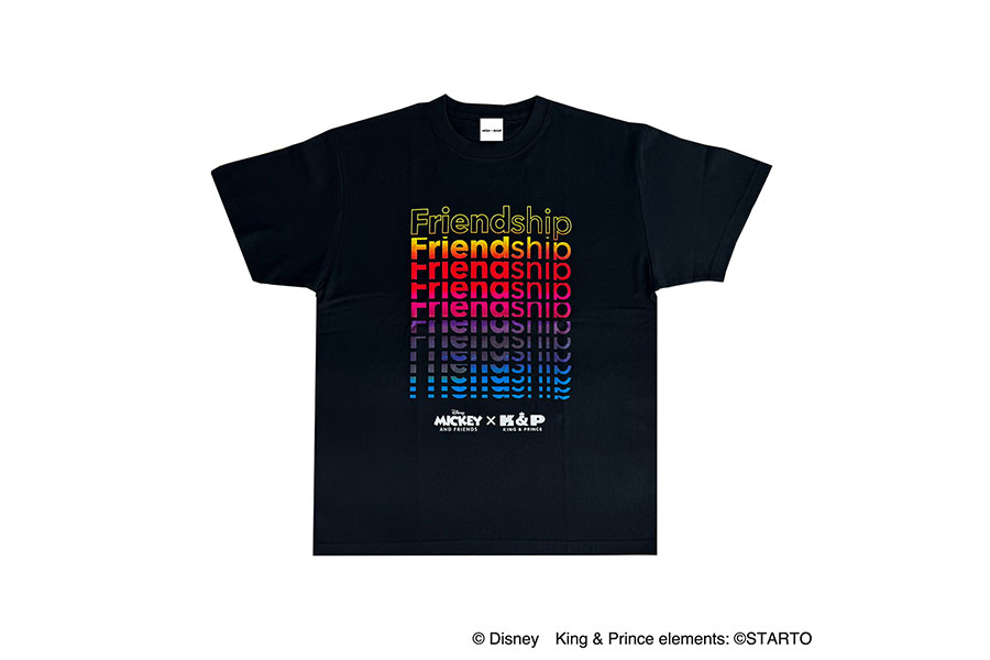「Disney THE MARKET 2025 in ジェイアール京都伊勢丹」で購入できるTシャツ Friendshipレコードジャケット（5500円）。ひとり10点限定