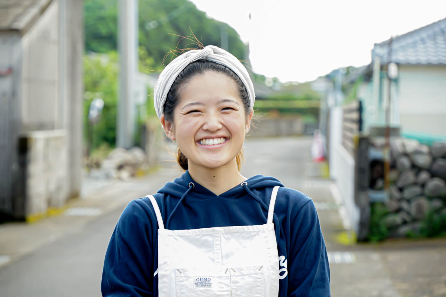 real local
鹿児島【鹿児島・甑島】心赴くままに、自分らしく生きれるような瞬間を表現し、想いをカタチに ／ 東シナ海の小さな島ブランド社 古賀愛深さん