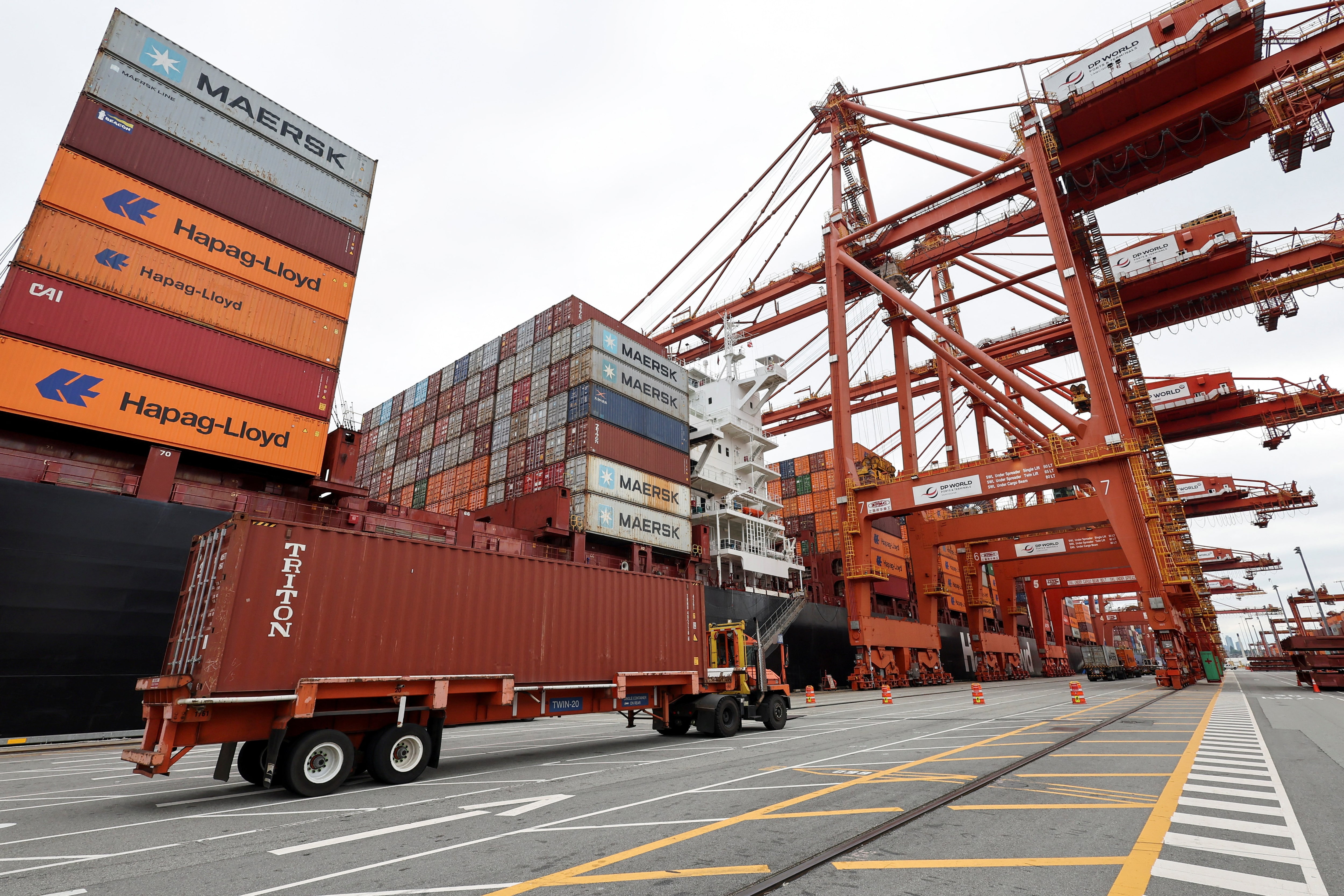 カナダ貿易収支、7月は赤字縮小　対米輸出増加で