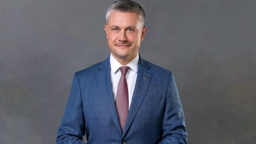 別のロシアのCEOは、神秘的な状況で死んでいることがわかりました