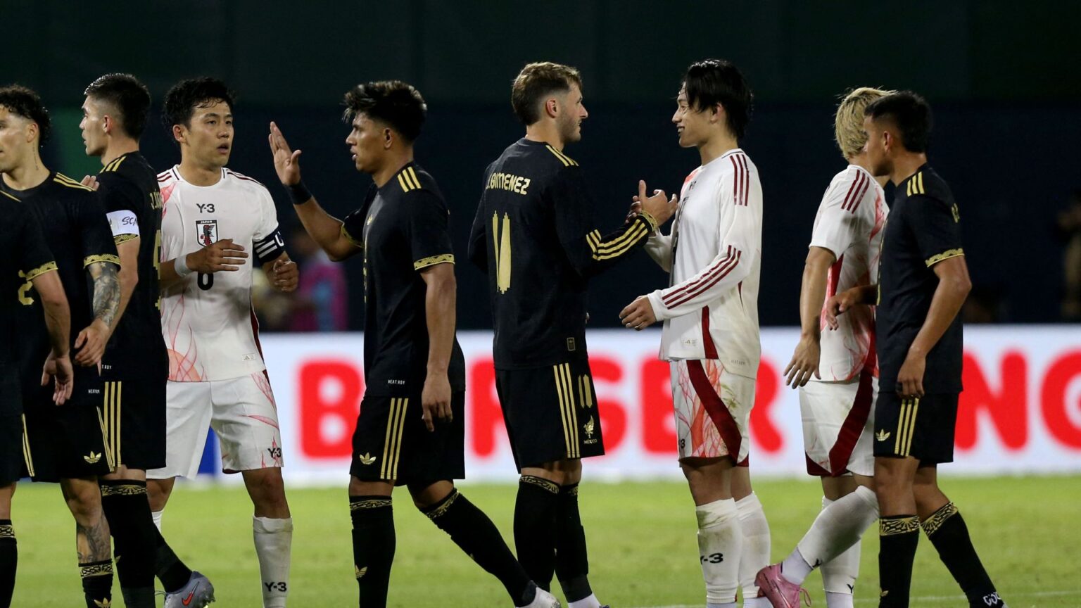 海外メディアが日本代表を評価の一方メキシコを糾弾「最悪だ。まとまりがなかった」 – Goal.com アメリカ合衆国 crest