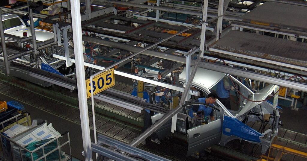 S. Korea: Migrant workers, incl. workers from China, Myanmar & Cambodia, suffer injuries & face barriers to accessing remedy amid government's crackdown on safety violations