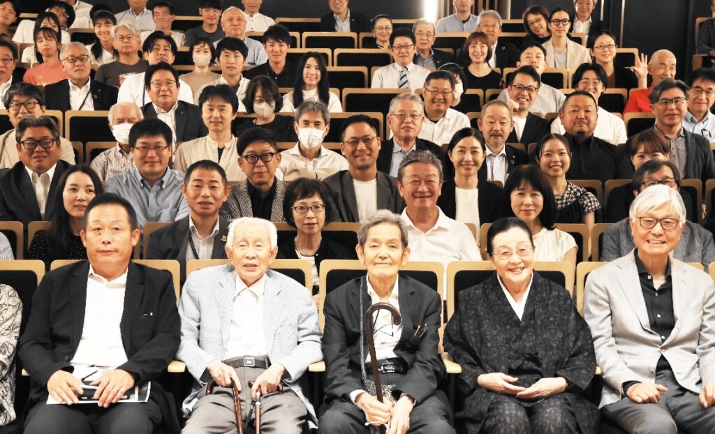 由布院盆地の歩みをフォーラムで振り返る　冊子発刊記念、県内外160人が参加 - 大分のニュースなら 大分合同新聞プレミアムオンライン Gate