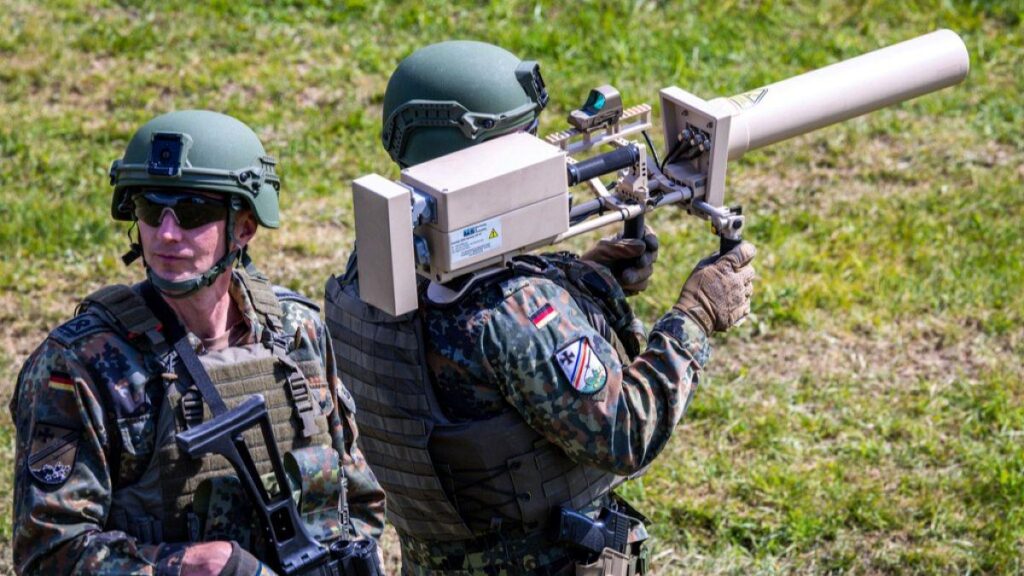 ドイツ上のロシアのドローン：バンデスウェールが介入できない理由