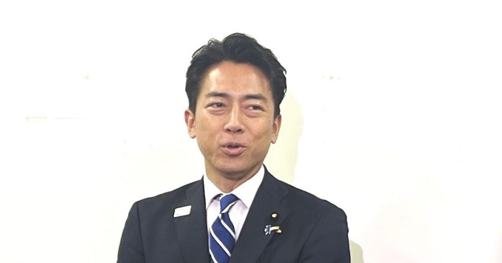 小泉進次郎氏、郵便局への国費支援に前向き 「地域守る核は郵便局」 - 日本経済新聞