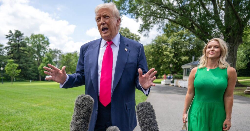 ホワイトハウスは、トランプのエプスタインへのグロスレターの証拠を越えて溶けてしまいます