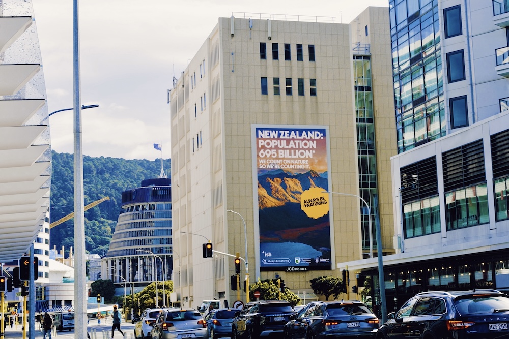 ニュージーランド政府「人口が10万倍になった」と発表？嘘のようで本当の人口が示す、命の危機 | 世界のソーシャルグッドなアイデアマガジン | IDEAS FOR GOOD