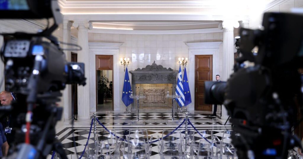 EUは、ギリシャが大規模な詐欺スキャンダルの中で農場の支払いを失う可能性があると警告しています