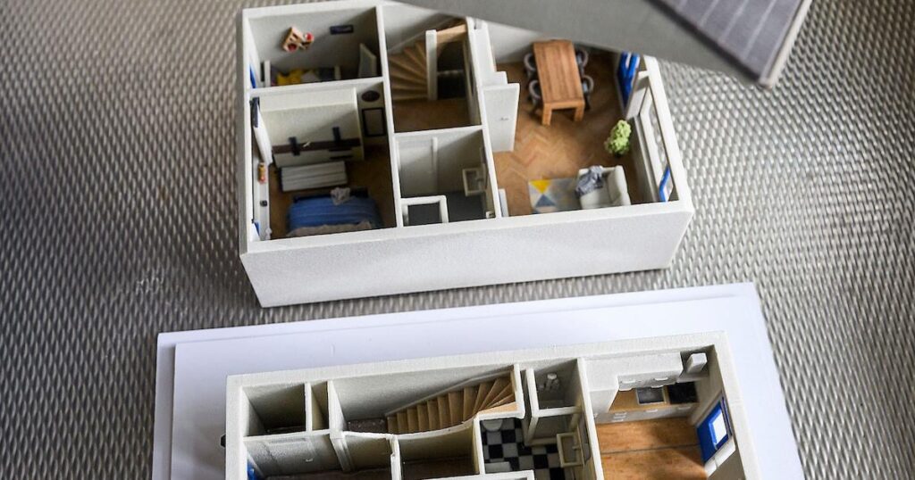 その大家族の家を使用してください：「分割、分割、分割」は新しい「建物、建物」です」