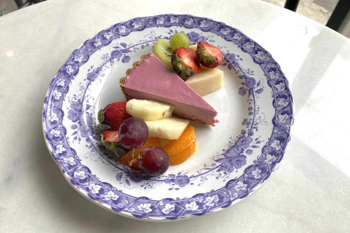 raw sweets cafe abondance（ロースイーツカフェ アボンダンス）沖縄市