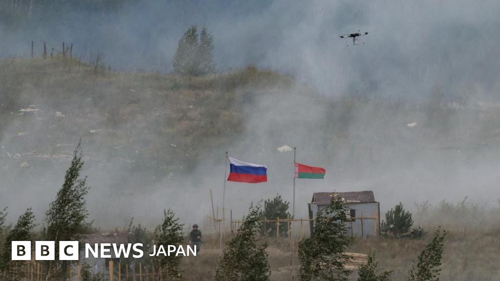 ロシアとベラルーシが合同軍事演習を公開、欧州へのメッセージか - BBCニュース
