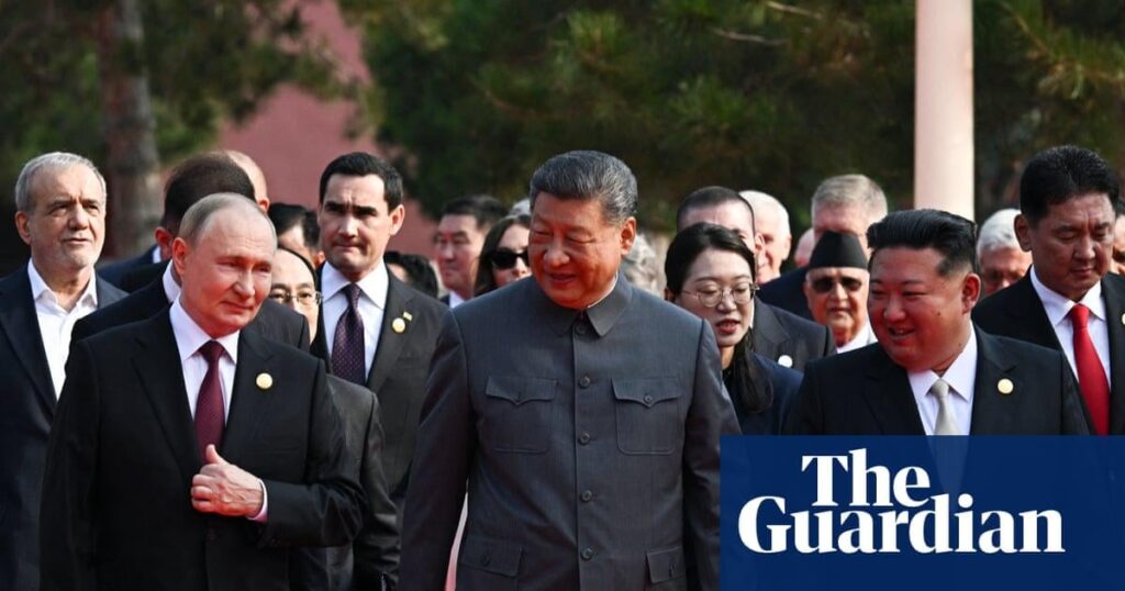 Xi Jinpingは、プーチンとキムが軍事パレードのために彼に加わるので、世界は「平和または戦争」に直面していると言います