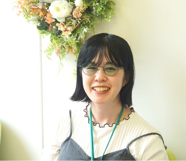 社員一人ひとりに最適な“色”で働きやすさを実現。株式会社オープンアップウィズ、『イノチグラス』導入実証実験を開始。ー視覚から入る情報をスムーズにし、業務のパフォーマンス向上へー | 鹿児島・九州プレスリリース | 生活情報 | くらし